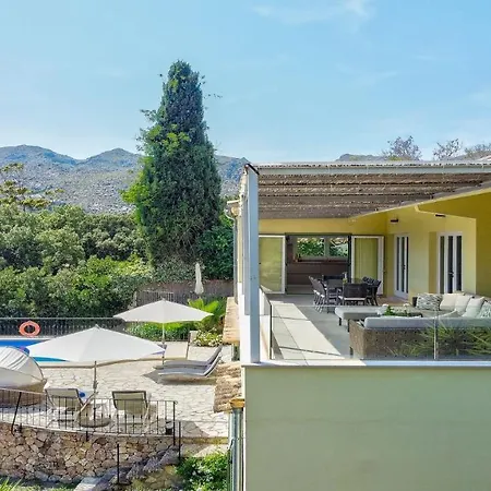 Casa Oliver Villa