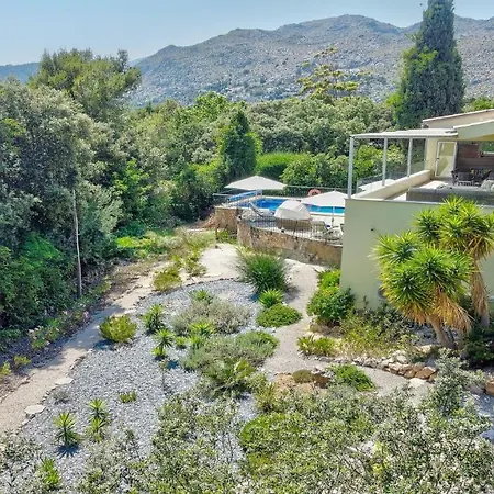 Casa Oliver Villa *